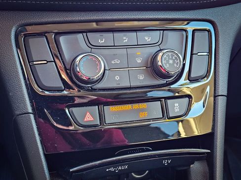 Used 2019 Buick Encore Preferred image 24