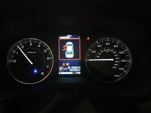 Used 2021 Subaru Impreza 2.0i Limited w/ Popular Package #2 AWD/4WD image 2