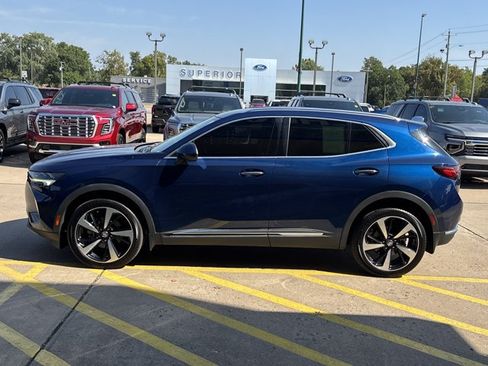 Used 2022 Buick Envision Essence w/ Technology Package I FWD image 9