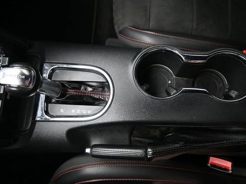 Used 2017 Ford Mustang GT Premium image 29