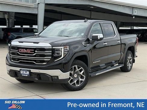 Used 2024 GMC Sierra 1500 SLT w/ SLT Premium Plus Package AWD/4WD image 1