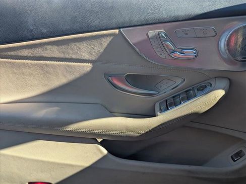 Used 2019 Mercedes-Benz C 300 4MATIC Cabriolet image 12