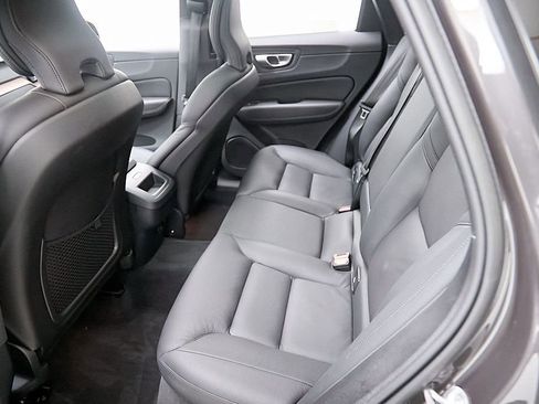 Certified 2023 Volvo XC60 B5 Plus w/ Climate Package image 21