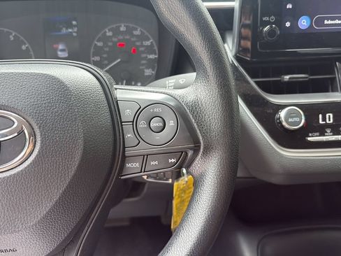 Used 2024 Toyota Corolla LE FWD image 20
