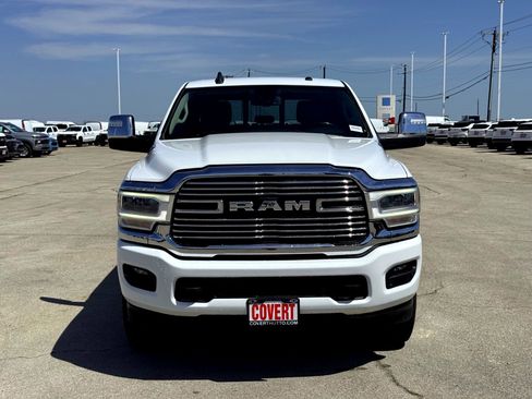 Used 2023 RAM 2500 Laramie AWD/4WD image 4