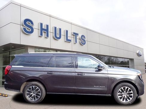 Used 2025 Ford Expedition Max Platinum image 4