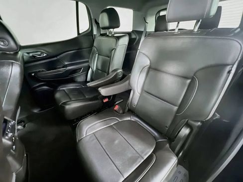 Used 2023 GMC Acadia SLT AWD/4WD image 26