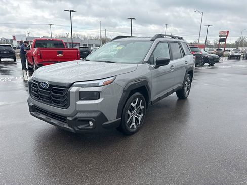 New 2026 Subaru Outback Touring XT image 3