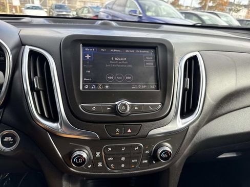 Used 2022 Chevrolet Equinox LT image 26