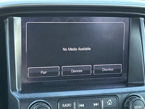 Used 2017 Chevrolet Colorado LT w/ LT Convenience Package AWD/4WD image 32