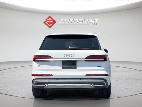 Used 2025 Audi Q7 3.0T Prestige AWD/4WD image 6