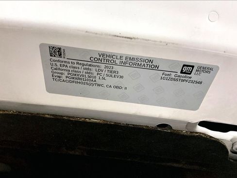 Used 2023 Chevrolet Malibu LT FWD image 35