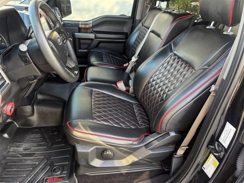 Used 2016 Ford F150 XLT w/ Trailer Tow Package image 11