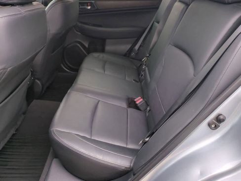 Used 2017 Subaru Outback 2.5i Limited image 19