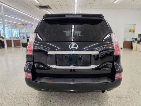 Used 2016 Lexus GX 460 w/ Premium Package AWD/4WD image 6