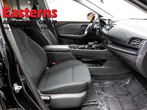 Used 2023 Nissan Rogue S AWD/4WD image 24