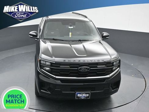 New 2026 Ford Expedition Max Platinum w/ Stealth Appearance Package image 10
