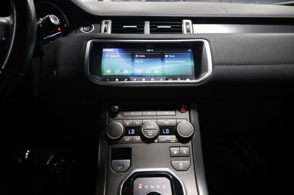 Used 2018 Land Rover Range Rover Evoque SE AWD/4WD image 29