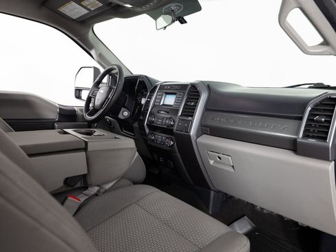 Used 2019 Ford F250 XLT image 21