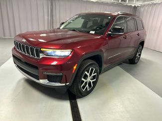 Used 2024 Jeep Grand Cherokee L Limited AWD/4WD video 3