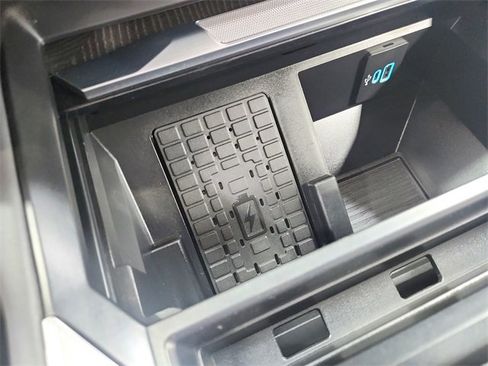 Used 2025 Ford F250 Platinum image 33