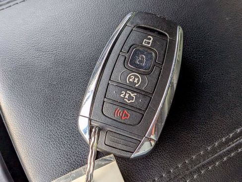 Used 2020 Lincoln MKZ Reserve w/ Elements Package FWD image 31
