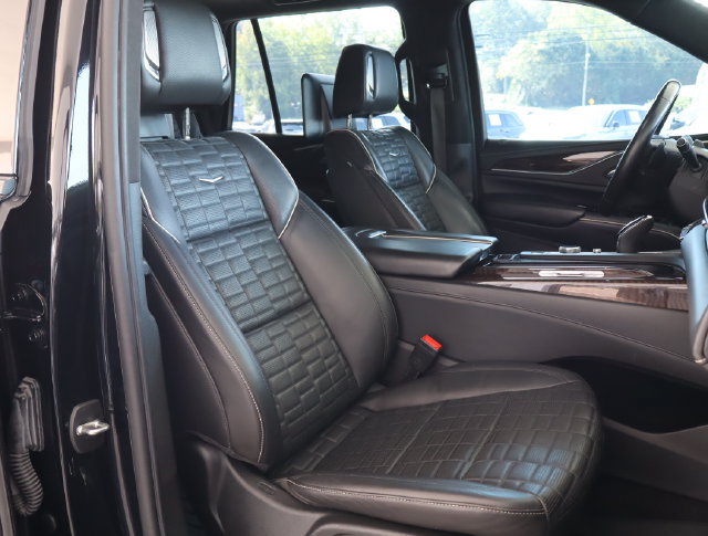 Used 2022 Cadillac Escalade Sport Platinum AWD/4WD image 48