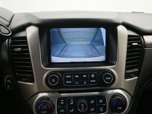 Used 2019 GMC Yukon XL Denali w/ Denali Ultimate Package AWD/4WD image 18