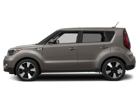 Used 2019 Kia Soul + FWD image 3