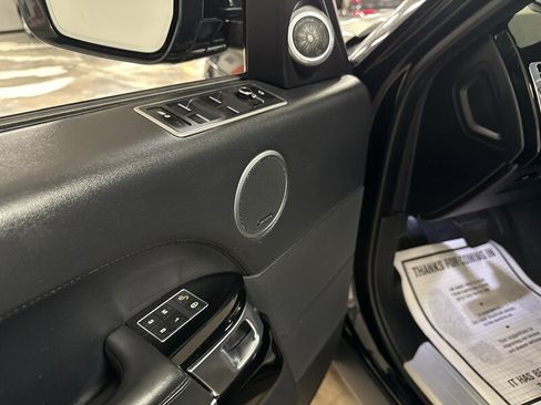 Used 2015 Land Rover Range Rover HSE AWD/4WD image 16