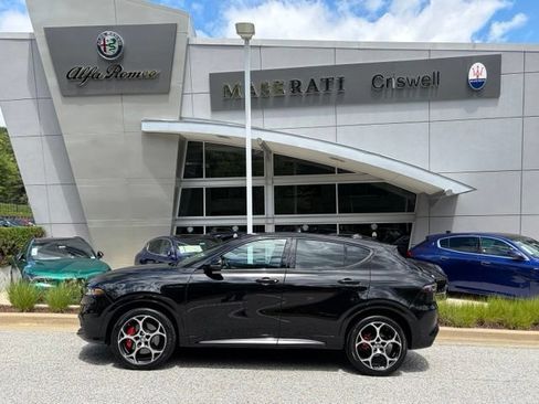 Used 2025 Alfa Romeo Tonale w/ Premium Package AWD/4WD image 7