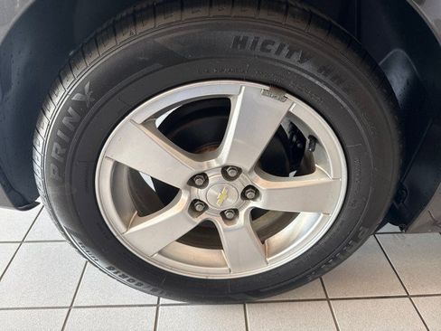 Used 2015 Chevrolet Cruze LT w/ Sun And Sound Package FWD image 10