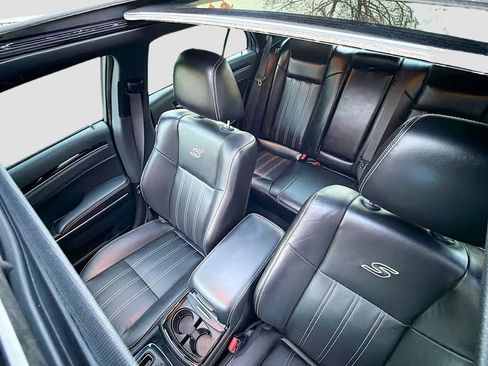Used 2022 Chrysler 300 S RWD image 22