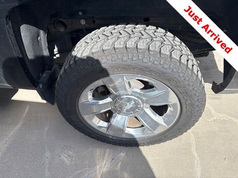 Used 2018 Chevrolet Silverado 1500 LTZ w/ Texas Edition RWD image 19