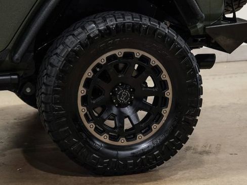Used 2018 Jeep Wrangler Unlimited Rubicon AWD/4WD image 55