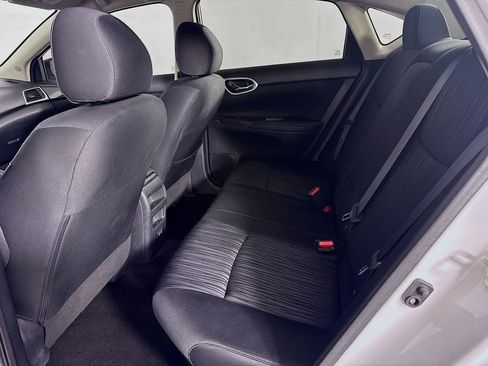 Used 2019 Nissan Sentra SV FWD image 32