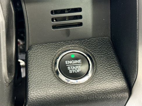 Used 2019 Ford F250 Platinum w/ Platinum Ultimate Package image 19