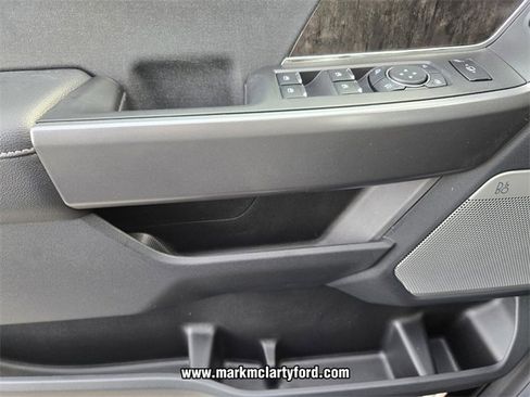 New 2026 Ford F250 Lariat w/ Lariat Ultimate Package image 27