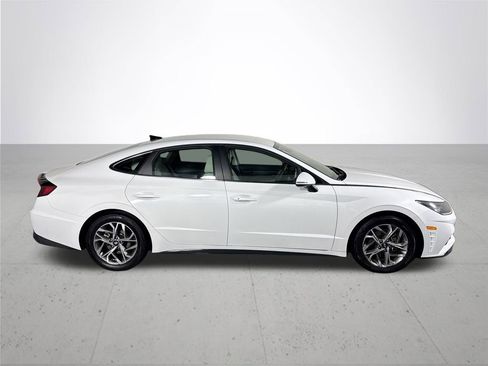 Used 2023 Hyundai Sonata SEL w/ Preferred Accessory Package image 5