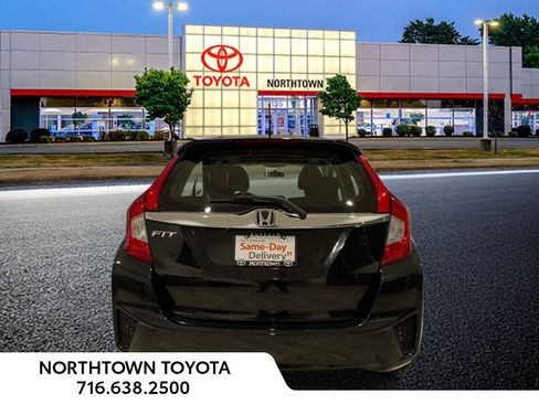 Used 2016 Honda Fit EX image 17