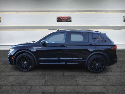 Used 2021 Volkswagen Tiguan SE R-Line FWD image 4