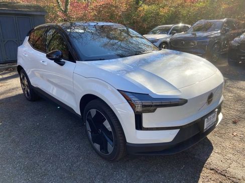 New 2025 Volvo EX30 Plus w/ Climate Package image 1