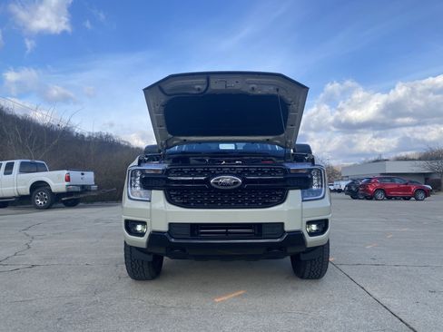 Used 2025 Ford Ranger XLT w/ FX4 Off-Road Package image 36