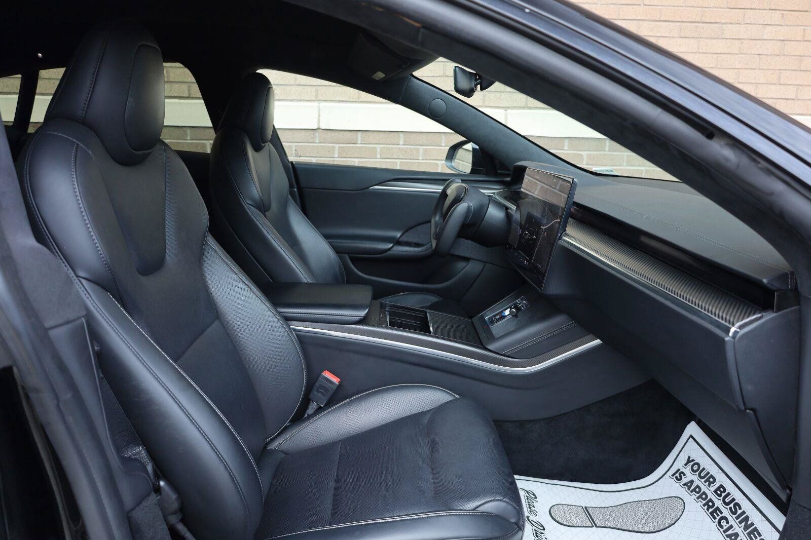 Used 2022 Tesla Model S Plaid AWD/4WD image 27