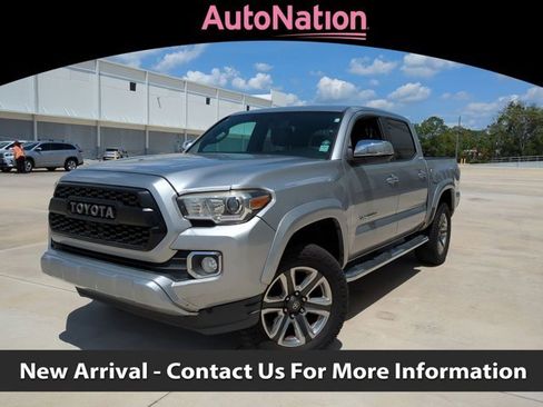 Used 2016 Toyota Tacoma Limited w/ Towing Package AWD/4WD image 1