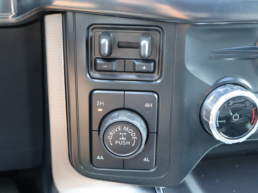 Used 2025 Ford F150 Platinum w/ Equipment Group 702A High AWD/4WD image 37