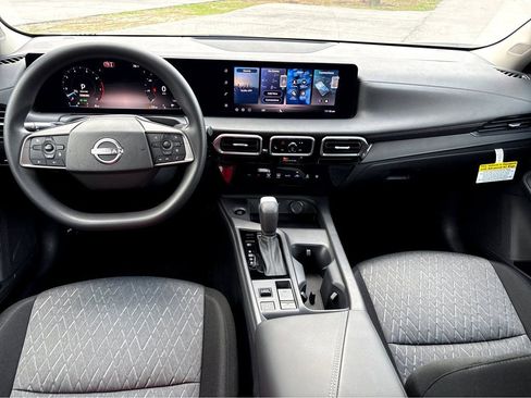 New 2026 Nissan Sentra SV w/ SV Convenience Package FWD image 4