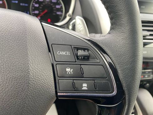 Used 2023 Mitsubishi Eclipse Cross SEL AWD/4WD image 24