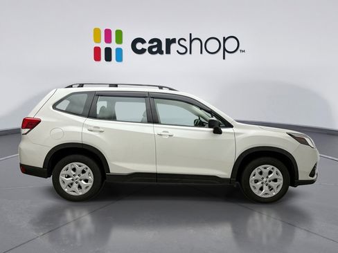 Used 2023 Subaru Forester AWD/4WD image 6
