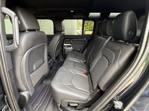Used 2023 Land Rover Defender 110 S AWD/4WD image 14